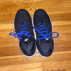 Nike Lunar Finger Trap Training Shoe. Size 9.5 wide